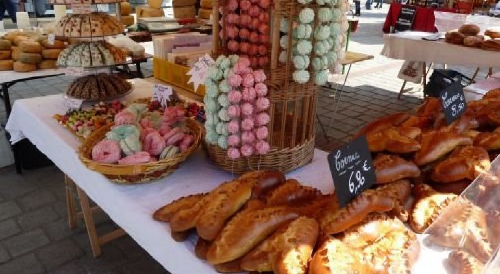 Fêter Pâques en Limousin : meringues, pâté et cornue au menu
