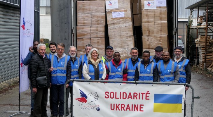 Le Secours Populaire envoie un camion en Roumanie