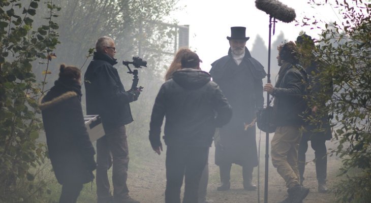 Pleins Feux sur le Film Francophone : « Sous les projecteurs »