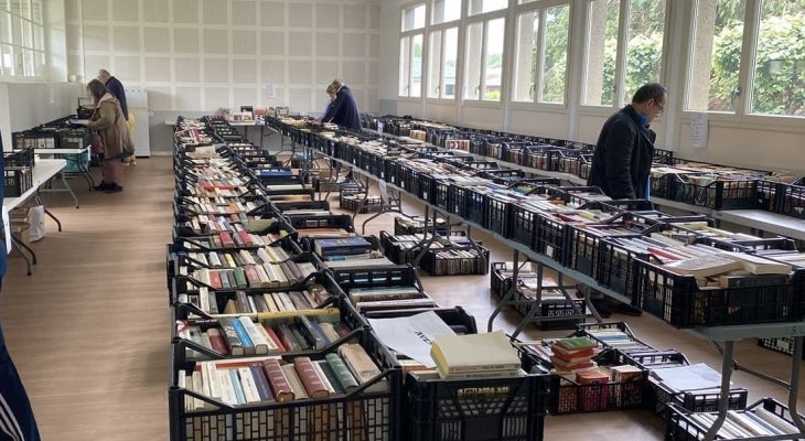 Braderie des livres d'automne à Isle