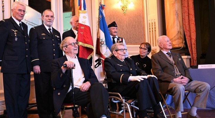 Trois anciens combattants décorés de la Légion d'honneur