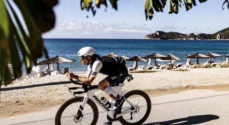 Aurélien Moreau signe un nouveau top 10 mondial sur le circuit XTRI World Tour