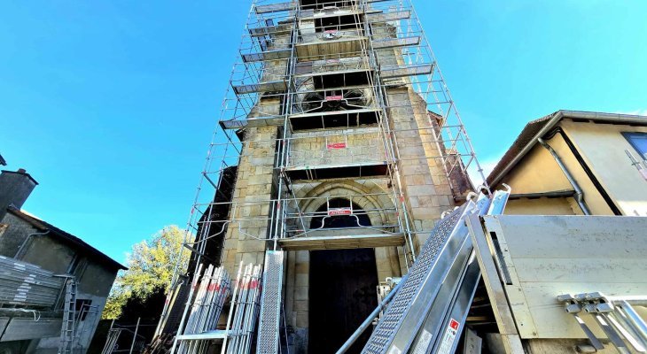 Magnac-Bourg : début des travaux du clocher