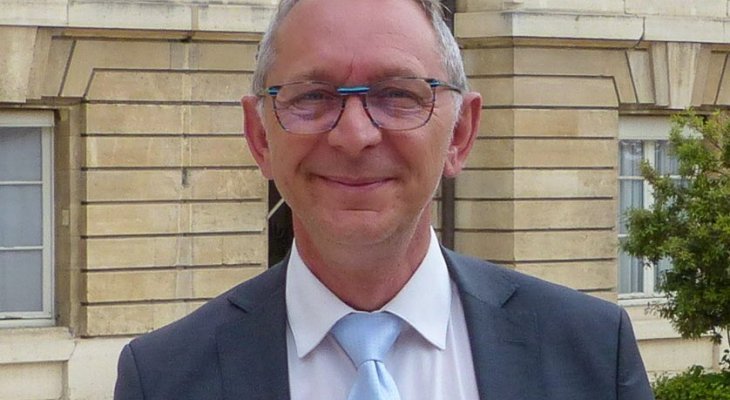 La loi sur le statut de l'élu a été adoptée à l'unanimité