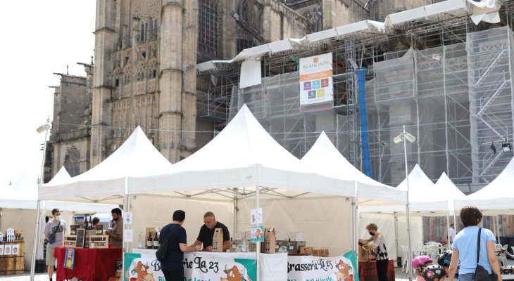 Rendez-vous au marché bière, pain et fromage