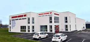 Techni-murs 87 s’ouvre sur les fenêtres Finstral