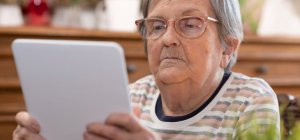 L'illectronisme : ce handicap moderne qui touche les seniors (Dossier spécial seniors)