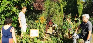 Saint-Junien - L'association « Et les gants dans l'humus » au jardin