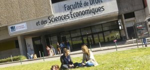 Université : une rentrée apaisée en présentiel
