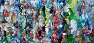 Consigne pour recyclage des bouteilles plastiques : Une fausse bonne idée vraiment coûteuse