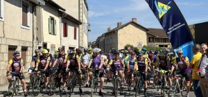 87 cyclistes sur la route du Tour en hommage à Poulidor (supplément spécial Tour de France)
