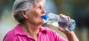 Seniors, pensez à vous hydrater ! (dossier spécial seniors)