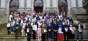 66 adultes et 21 enfants ont obtenu la nationalité française