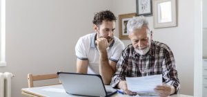 Comment aider un parent âgé à gérer son argent ? (Dossier spécial seniors)