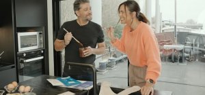 #DépisteTesDarons : la campagne décalée sur le dépistage du cancer colorectal