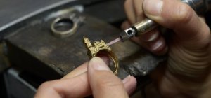 Tournaire célèbre la gare de Limoges dans une bague d'exception