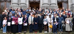 56 adultes et 16 enfants ont obtenu la nationalité française