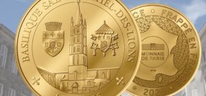 Une médaille à l'effigie de la basilique Saint-Michel