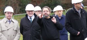 Oradour-sur-Glane : le préfet a visité les travaux de rénovation du centre de la mémoire