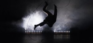 La Coulée : hommage au risque partagé entre l'artiste et le public